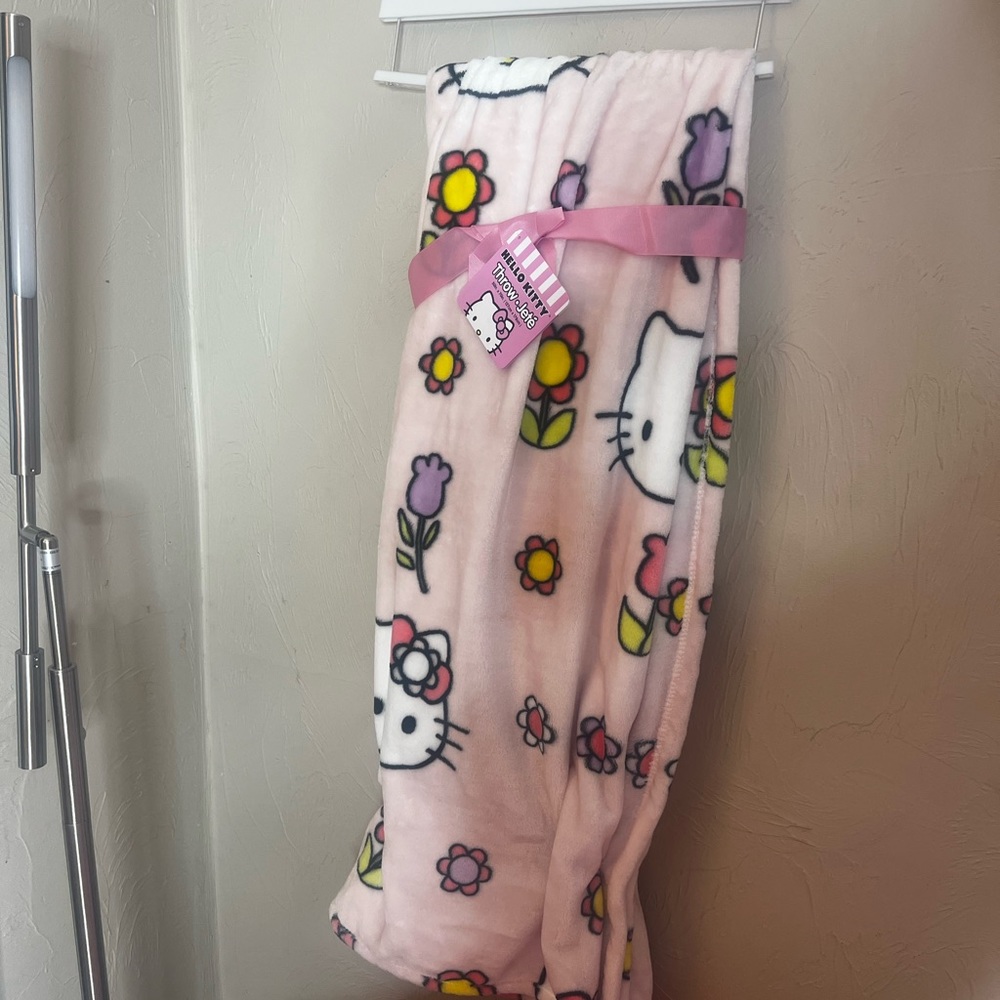 SOLD Hello Kitty Easter Blanket